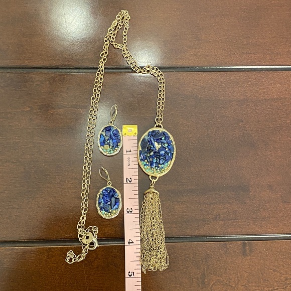 Beautiful Karma Bella necklace,matching earring set originally from Dillard’s - Picture 6 of 11